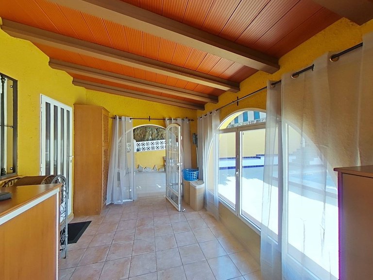 Villa for Sale in Costa Blanca Torrevieja, Alicante 8