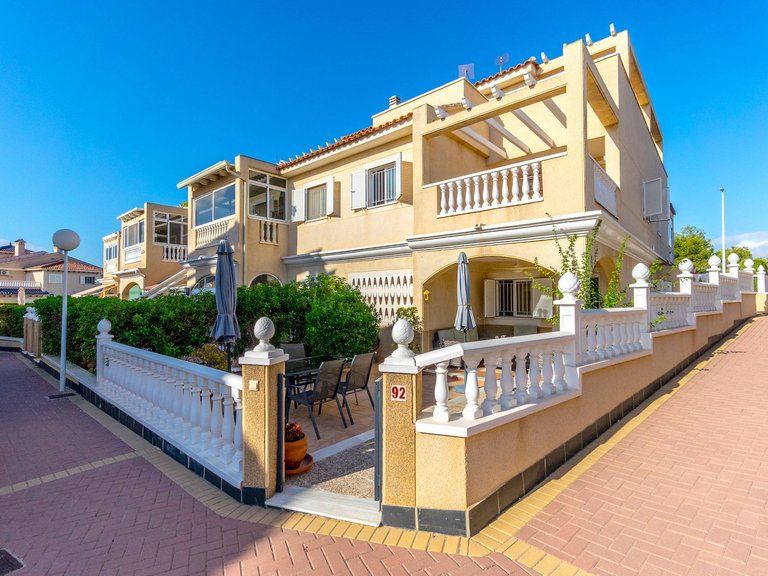 Town House for Sale in Costa Blanca Orihuela Costa, Alicante 1