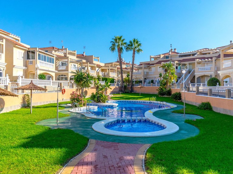 Town House for Sale in Costa Blanca Orihuela Costa, Alicante 2