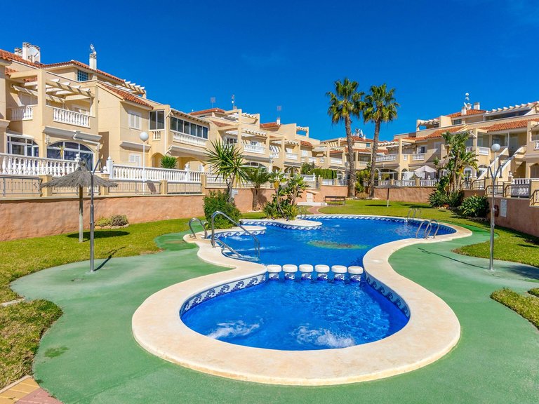 Town House for Sale in Costa Blanca Orihuela Costa, Alicante 44