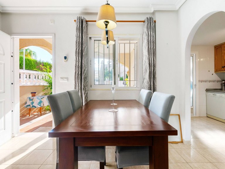 Town House for Sale in Costa Blanca Orihuela Costa, Alicante 10