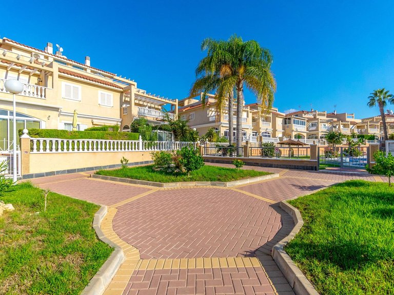 Town House for Sale in Costa Blanca Orihuela Costa, Alicante 26