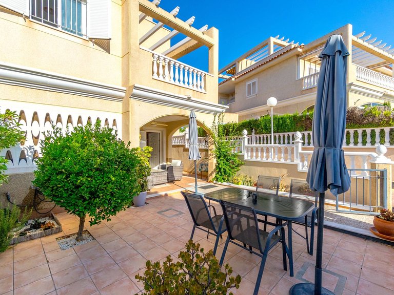 Town House for Sale in Costa Blanca Orihuela Costa, Alicante 41