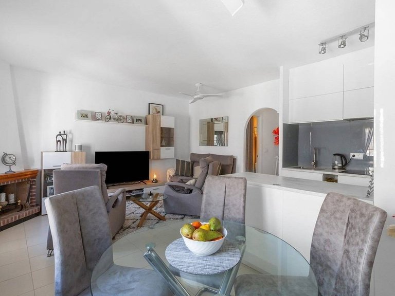 Villa for Sale in Costa Blanca Torrevieja, Alicante 4