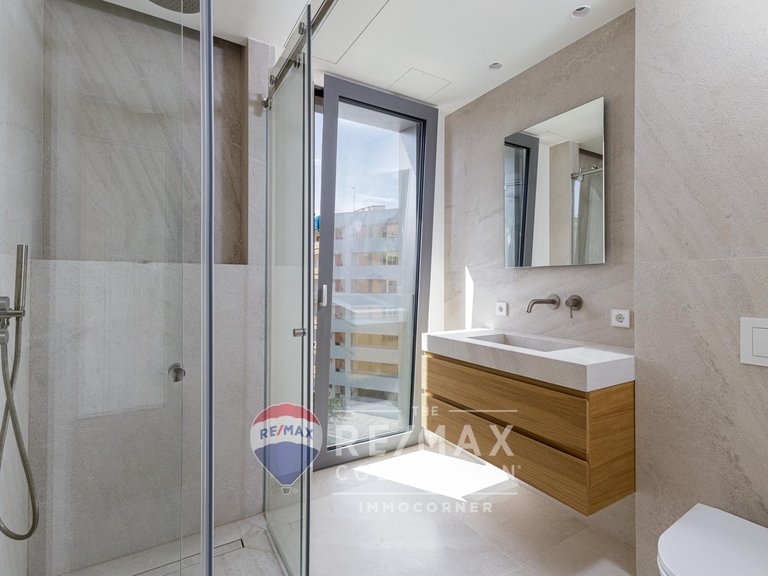 Newly built flat with luxury finishings in Cala Mayor , Palma de Mallorca, Baleares 24