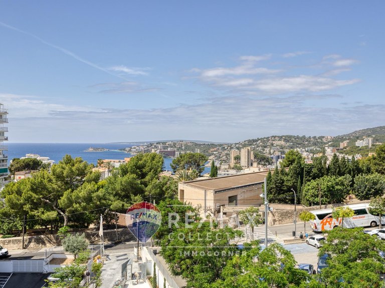 Newly built flat with luxury finishings in Cala Mayor , Palma de Mallorca, Baleares 4