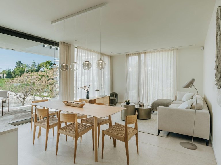 Newly built flat with luxury finishings in Cala Mayor , Palma de Mallorca, Baleares 8