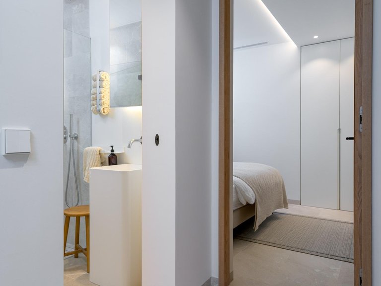 A splendid ground-floor flat with a modern design, featuring a large terrace in La Bonanova, Palma , Palma de Mallorca, Baleares 25