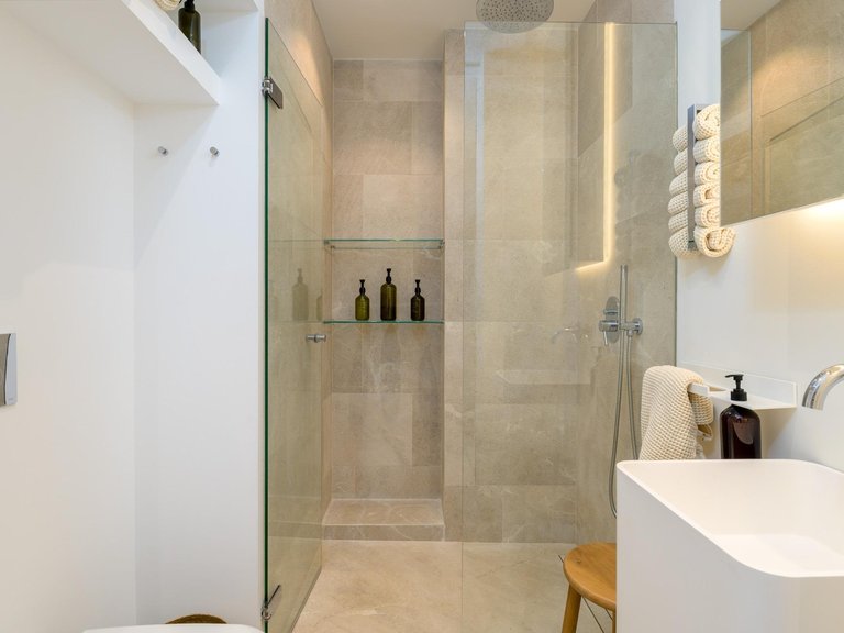 A splendid ground-floor flat with a modern design, featuring a large terrace in La Bonanova, Palma , Palma de Mallorca, Baleares 28