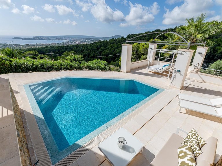Exclusive luxury villa with panoramic sea views in Costa d'en Blanes , Calvià, Baleares 3