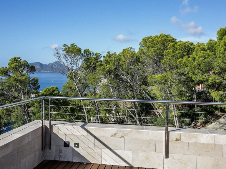 Impressive villa with fantastic sea views in Puerto Andratx , Andratx, Baleares 11