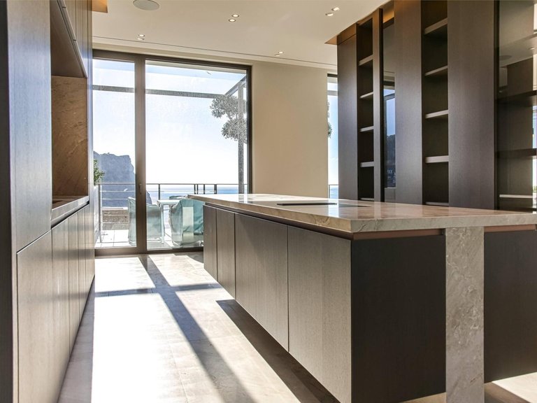 Impressive villa with fantastic sea views in Puerto Andratx , Andratx, Baleares 22