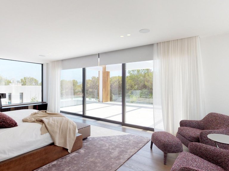 Newly built luxury villa with pool and beautiful garden in Santa Ponsa , Calvià, Baleares 15