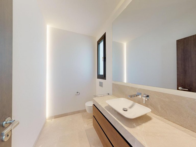 Newly built luxury villa with pool and beautiful garden in Santa Ponsa , Calvià, Baleares 17