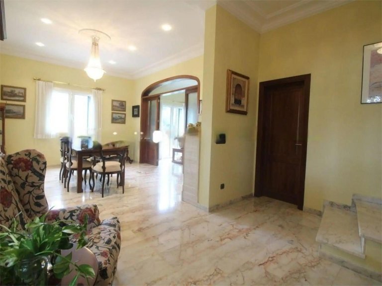 Eight-Bedroom Villa with Pool and Sea Views in Cas Catalá , Calvià, Baleares 12