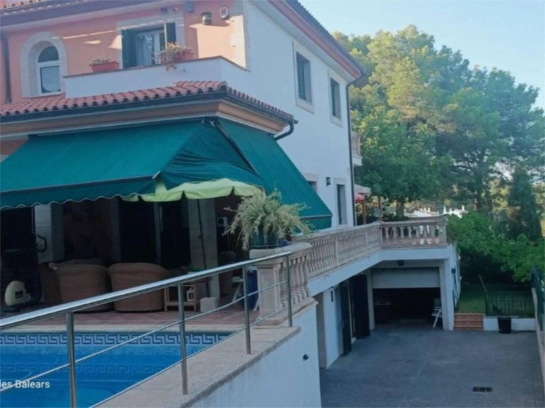 Eight-Bedroom Villa with Pool and Sea Views in Cas Catalá , Calvià, Baleares 21