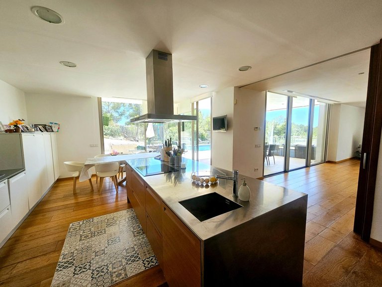 Spacious Family Home with Pool close to the Beach , Calvià, Baleares 15