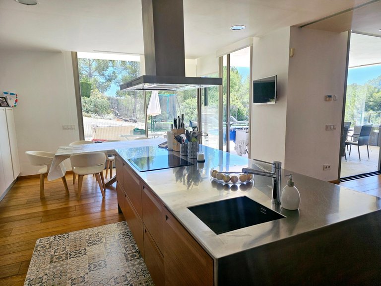 Spacious Family Home with Pool close to the Beach , Calvià, Baleares 16