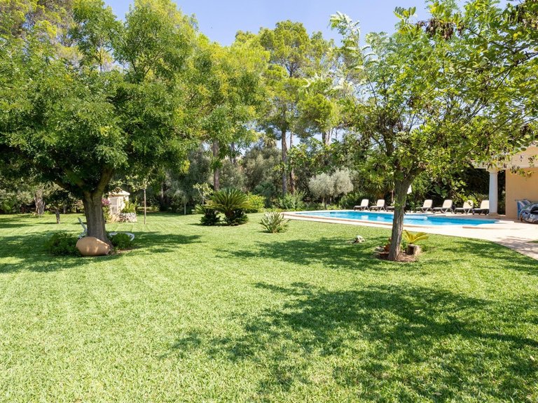 Finca with holiday rental licence 6' away from the sea , Pollença, Baleares 13