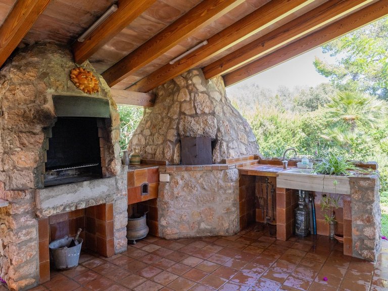 Finca with holiday rental licence 6' away from the sea , Pollença, Baleares 15