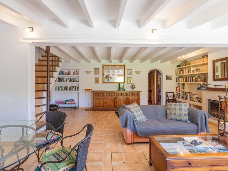 Finca with holiday rental licence 6' away from the sea , Pollença, Baleares 22