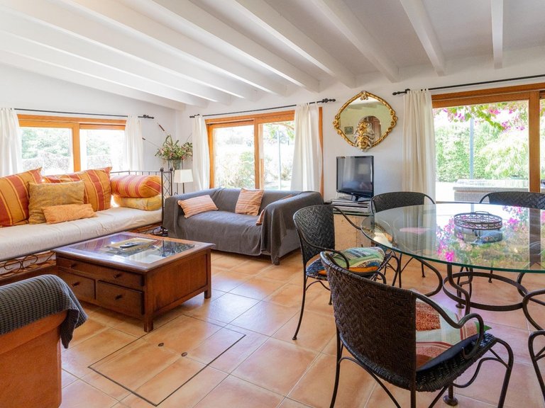 Finca with holiday rental licence 6' away from the sea , Pollença, Baleares 23