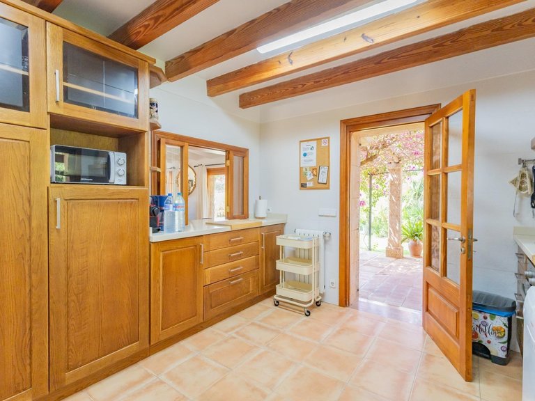 Finca with holiday rental licence 6' away from the sea , Pollença, Baleares 26