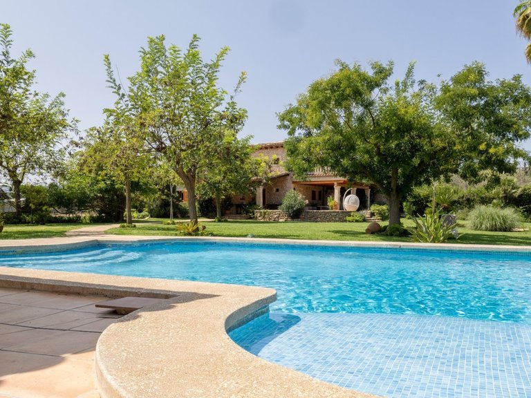 Finca with holiday rental licence 6' away from the sea , Pollença, Baleares 8