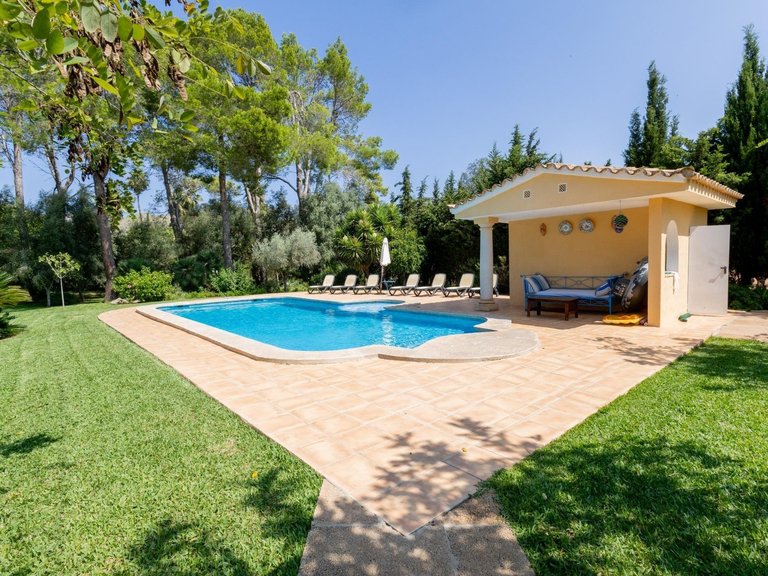 Finca with holiday rental licence 6' away from the sea , Pollença, Baleares 9