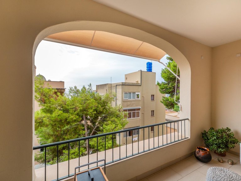 Newly refurbished 3 bedroom apartment with terrace and sea views in Bonanova , Palma de Mallorca, Baleares 19