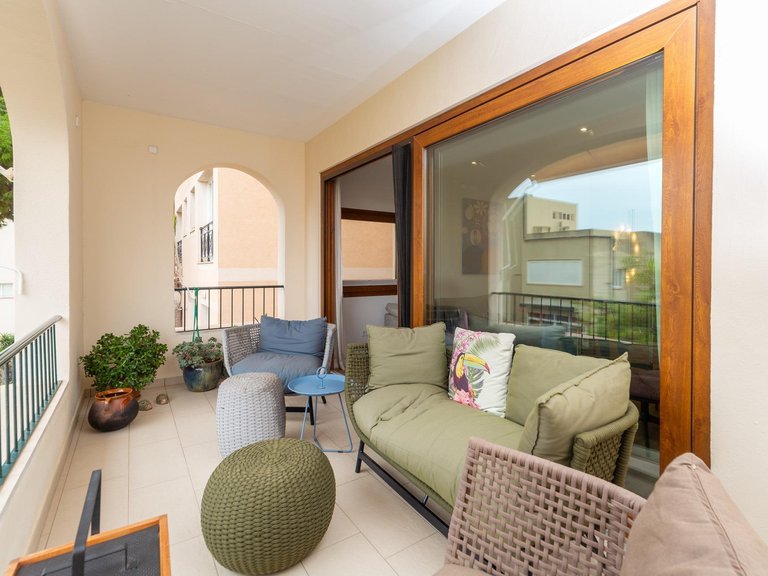 Newly refurbished 3 bedroom apartment with terrace and sea views in Bonanova , Palma de Mallorca, Baleares 20