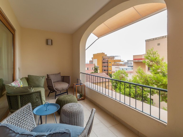 Newly refurbished 3 bedroom apartment with terrace and sea views in Bonanova , Palma de Mallorca, Baleares 21