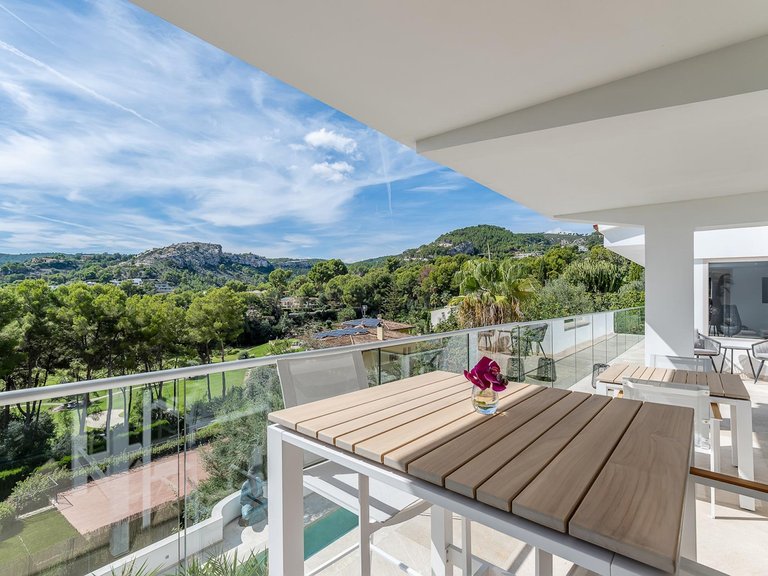 Elegant villa in Son Vida with unique sea and golf views , Palma de Mallorca, Baleares 2