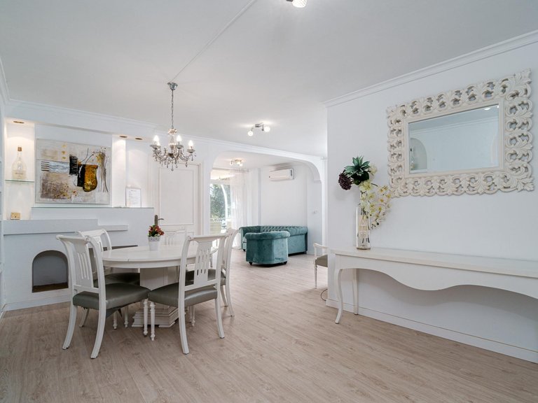 Two bedroom flat on the Paseo Maritimo with views to the marina of Palma , Palma de Mallorca, Baleares 1