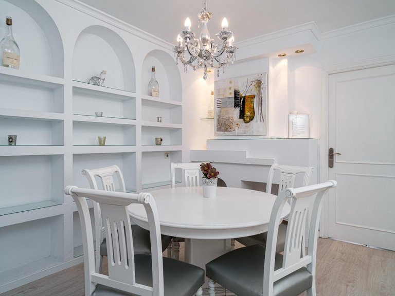 Two bedroom flat on the Paseo Maritimo with views to the marina of Palma , Palma de Mallorca, Baleares 13