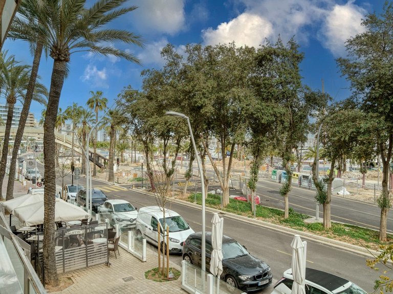 Two bedroom flat on the Paseo Maritimo with views to the marina of Palma , Palma de Mallorca, Baleares 25