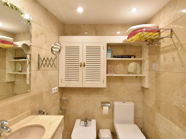 Bright apartment with panoramic mountain and Bellver Castle views , Palma de Mallorca, Baleares 25