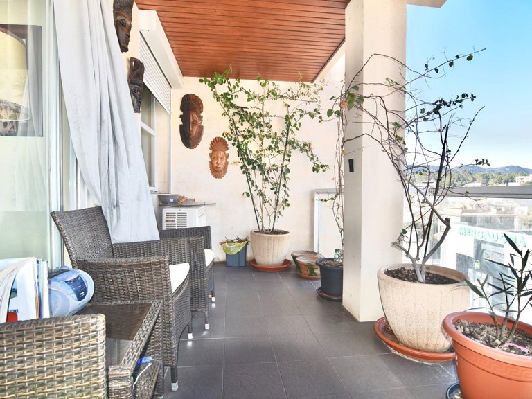 Bright apartment with panoramic mountain and Bellver Castle views , Palma de Mallorca, Baleares 3