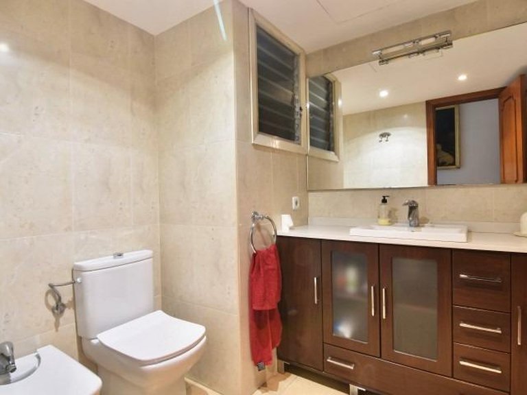 Spacious central apartment with excellent layout , Palma de Mallorca, Baleares 22