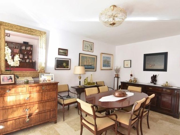 Spacious central apartment with excellent layout , Palma de Mallorca, Baleares 8