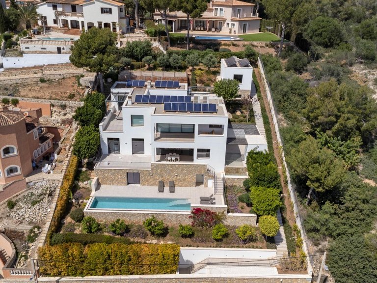Exquisite 6-bed villa boasting breathtaking sea views in Santa Ponsa , Nova Santa Ponça, Baleares 3