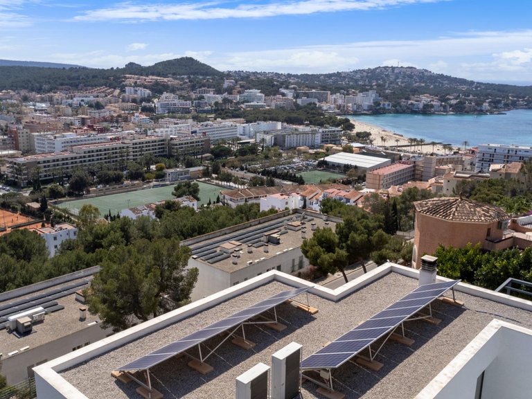 Exquisite 6-bed villa boasting breathtaking sea views in Santa Ponsa , Nova Santa Ponça, Baleares 5