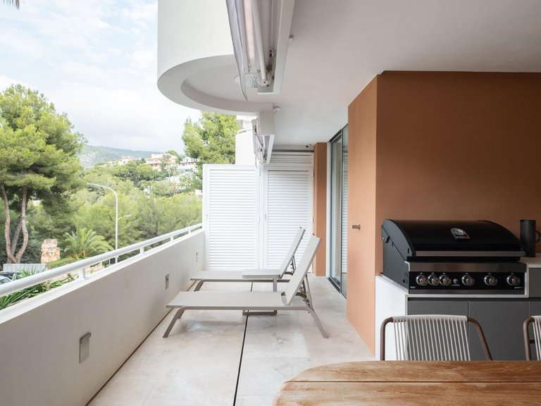 Bendinat Luxury: 3-Bedroom Apartment with Golf Views , Calvià, Baleares 2