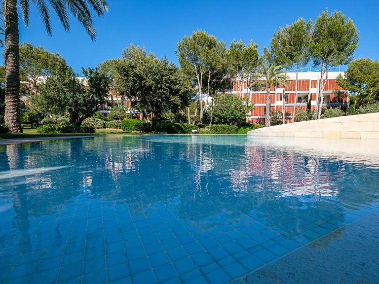 Spectacular penthouse with fantastic views and security , Calvià, Baleares 1