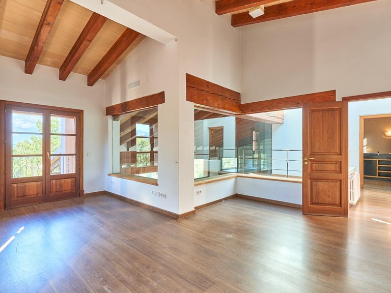 4-bedroom villa with ETV, garden, pool and garage , Esporles, Baleares 16