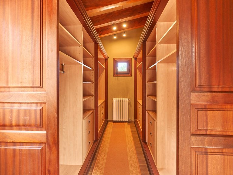 4-bedroom villa with ETV, garden, pool and garage , Esporles, Baleares 27