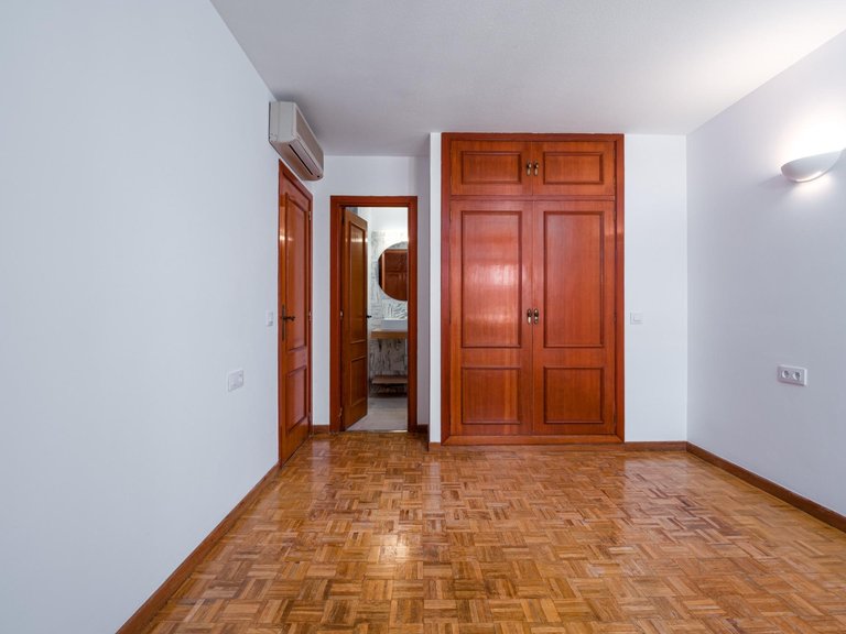 Stately 4 bedroom flat in the centre of Palma with terrace and garage. , Palma de Mallorca, Baleares 14