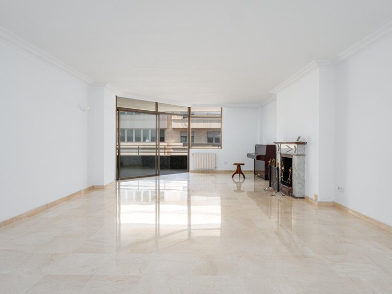 Stately 4 bedroom flat in the centre of Palma with terrace and garage. , Palma de Mallorca, Baleares 3