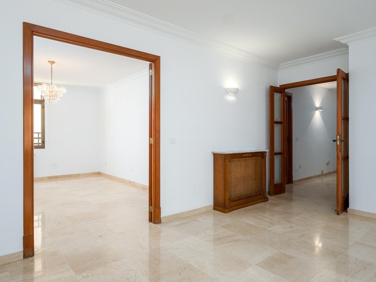 Stately 4 bedroom flat in the centre of Palma with terrace and garage. , Palma de Mallorca, Baleares 7