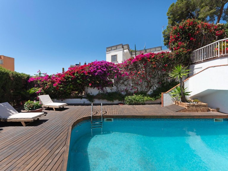 Villa with Partial Sea Views and Premium Amenities in Sant Agustí. , Palma de Mallorca, Baleares 5